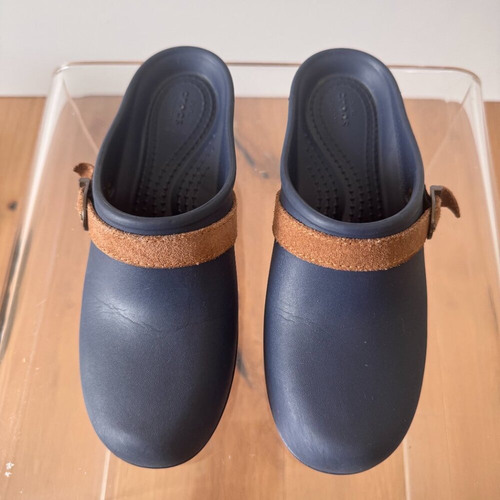 Crocs Sarah Clog Mule Navy Brown Leather Size 5  Minimalist Scandinavian Slip On - Picture 12 of 14